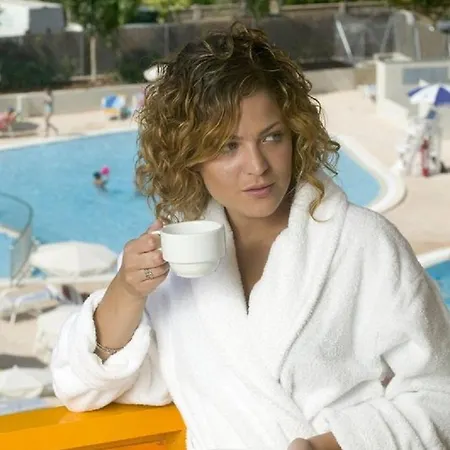 Otel & Dynastic Benidorm