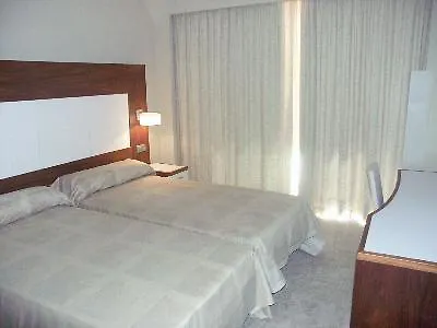 & Dynastic Szálloda Benidorm