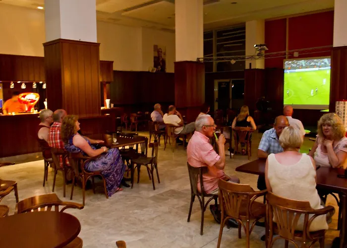 & Dynastic Hotel 4*