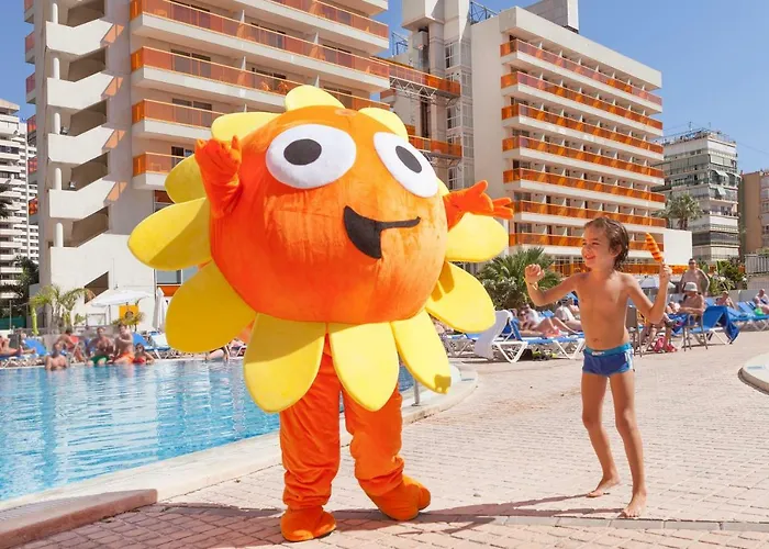 & Dynastic Hotel 4*