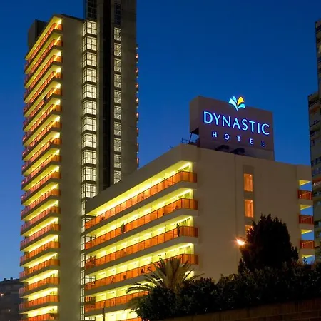 מלון & Spa Dynastic 4*